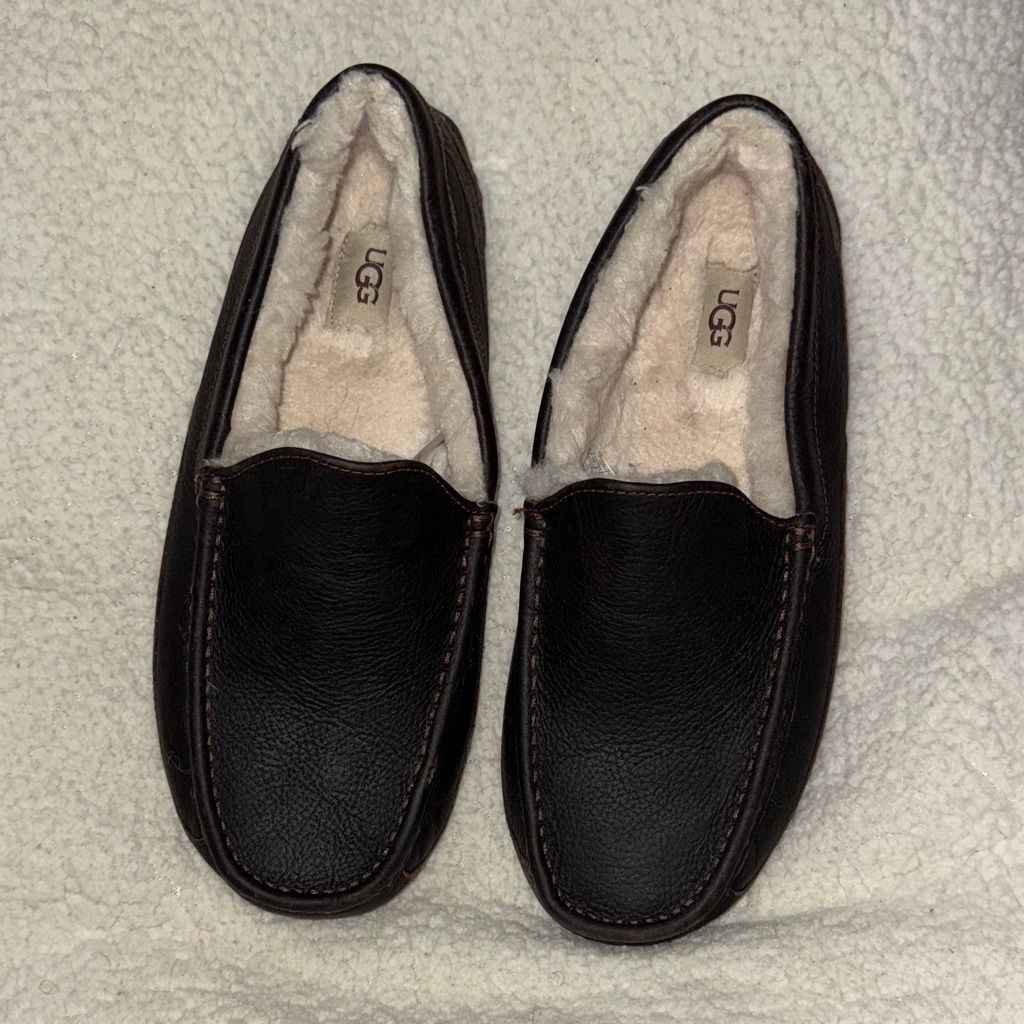 Ugg Men's Dark Brown Leather Slip-Ons Size 12